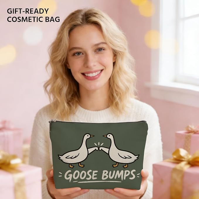 Funny Goose Bumps Makeup Bag, Goose Lovers Gifts Cosmetic Bag Makeup Pouch | Silly Geese Travel Toiletry Bags, Christmas Birthday Gifts for Women Girls Friends Bestie Sisters Travel Organizer Pouch