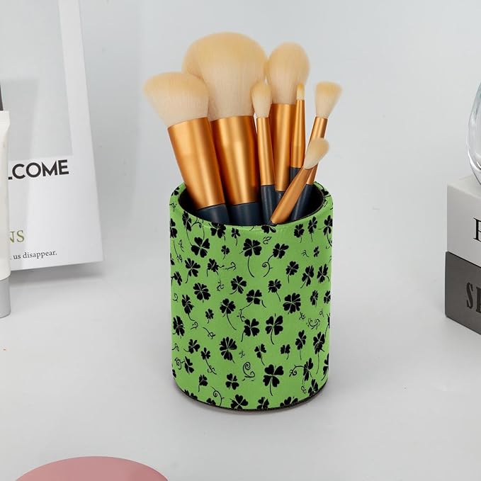 Faux Leather Pen Holder for Desk, Pencil Organizer Clover Pen Cup Desk Decor Makeup Brush Holder Storage for Office Home