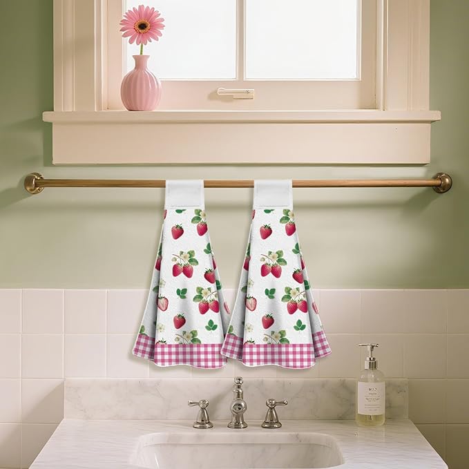 CUTHOLLOW Strawberries Hanging Kitchen Towels with Loop, Set of 2 - Soft & Super Absorbent Microfiber Decorative Hanging Dish & Hand Towel, Tea, Coffee Towel for Kitchen Bathroom Oven Handle