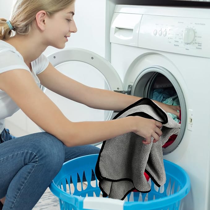 2Pieces Microfiber Pet Bath Towel Dog Towel.Dog Towel Soft Absorbent Drying for Small Medium Large Dogs and Cats with Great for Bathing and Grooming (35 x 20 Inch Grey)