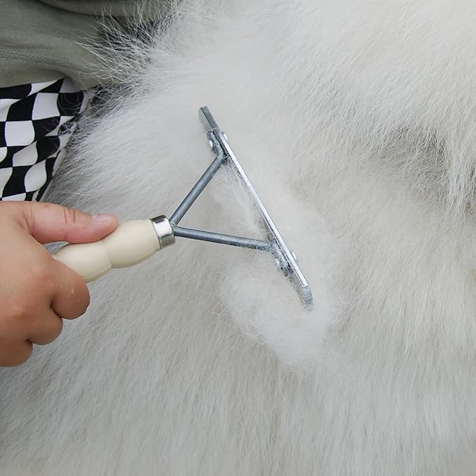 Undercoat Rake for Dogs, Grooming Rakes Brushes for Shedding Long Hair Coats Husky, German Shepherd, Golden Retriever, Long Tooth Removes Loose Hair Tangles