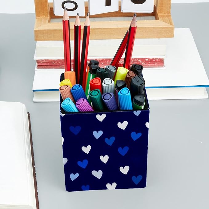 Love Heart Pen Holder for Desk Decor, Rectangular PVC Leather Pencil Cup for Desk Pen Organizer, Makeup Brush Holder for School, Home, Office