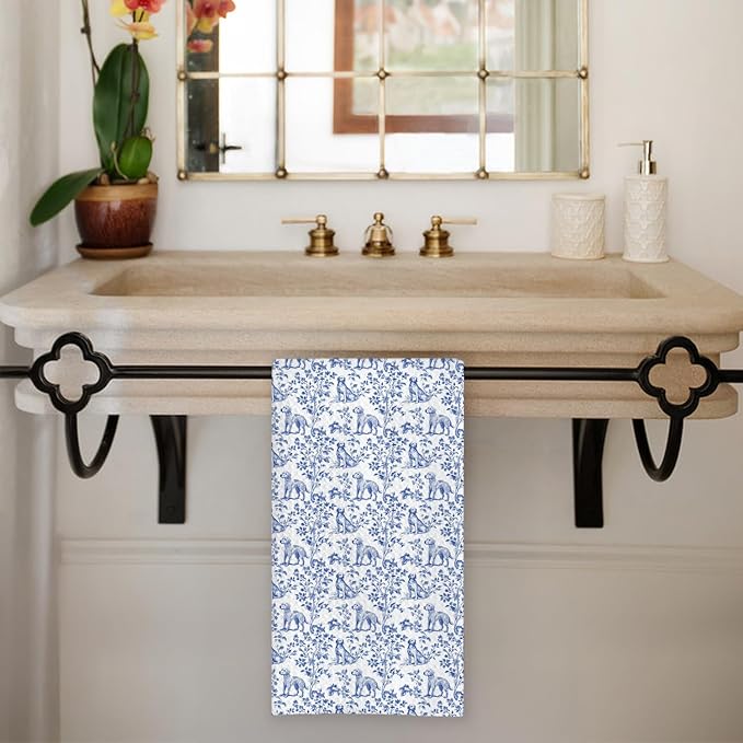 Chicimln Chinoiserie Vizsla Dog Kitchen Towels, Vizsla Gifts Decorative Hand Towels for Bathroom, Blue and White Dog Dish Tea Towel Drying Cloth for Kitchen Decor, 16x24 Inch