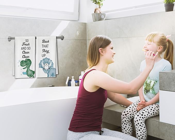 Bath Towels Set of 2, Cute Funny Dinosaurs Dish Towel for Bathroom Spa Kitchen, Decorative Hand Towels, Fast Drying Tea Towel, Housewarming Xmas Gifts for Dinosaurs Lover Women Mom -B32