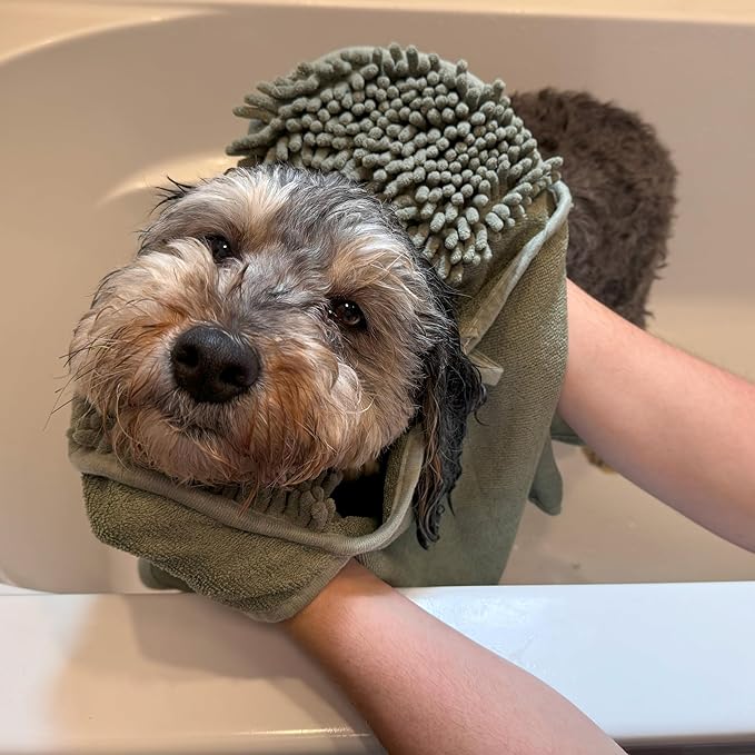 SPOT Clean Paws Chenille Microfiber Dog Towel, Super Absorbent with Corner Hand Pockets, Dries Wet Paws & Body Fast, Machine Washable, 30 x 16 in, Assorted Colors