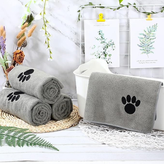 Chumia 4 Pack Dog Towels for Drying Pet Grooming Absorbent Dogs Soft Microfiber Quick Drying Winter Large Medium Small Puppy Bath Towels for Kitten Cats Pets(16 x 31 Inch,Gray)