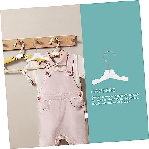 POPETPOP Pet Clothes Hanger Wear-Resistant Small Hanger for Dogs Lightweight and Portable Non- Design for Secure Clothing Hold for Travel and Home Use