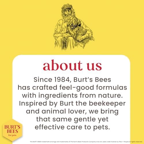 Burt's Bees for Pets Anti-Hairball Wipes for Cats, Sunflower Oil and Wheat Germ Oil, 98% Natural Origin, Cruelty-Free Cat Hairball Remedy Wipes, pH Balanced, Made in the USA, 50 Count
