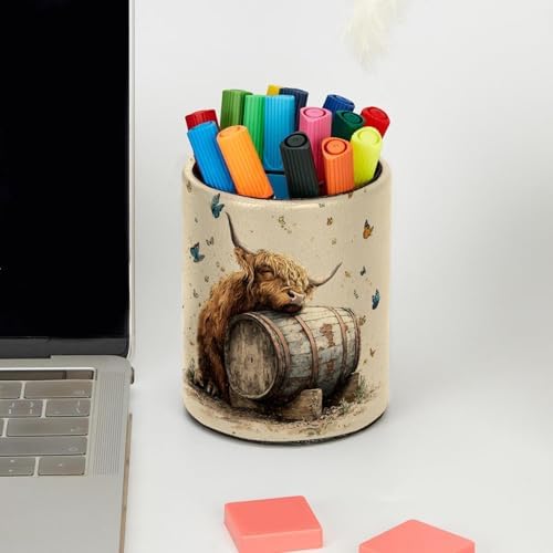 Faux Leather Pen Holder for Desk, Pencil Organizer Highland Cow Pen Cup Desk Decor Makeup Brush Holder Storage for Office Home