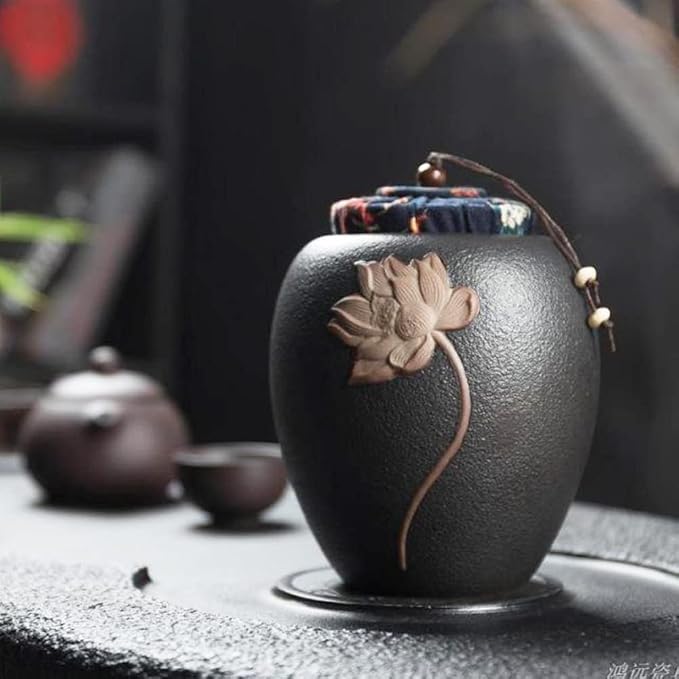 Ceramic Tea Jar with Lid,Tea Caddy with Airtight Lid,Ceramic Jars with Wooden Scoop,Portable Food Storage Containers Sealed Tea Tins Coffee Canister,Black