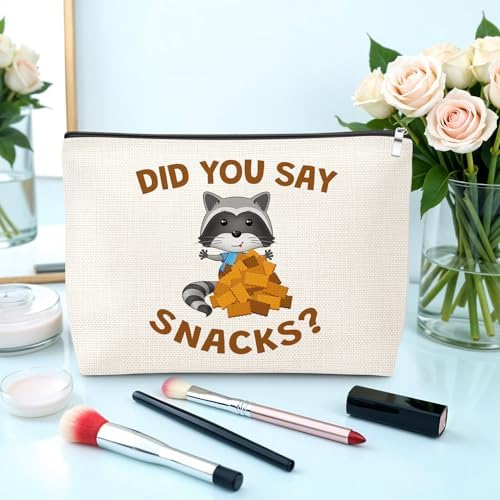 Raccoon Lovers Gifts Makeup Bag Raccoon Gifts for Women Funny Animal Themed Gift Travel Pouch White Elephant Thanksgiving Friendship Birthday Gift for Friend Sister Daughter Cosmetic Bag with Zipper
