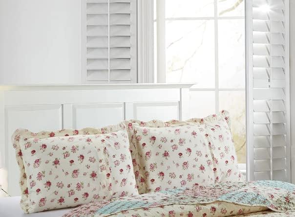 Brilliant Sunshine Pink & Green Roses Pillowshams Set, 20"x26"+2" | Patchwork Design, Quilted Standard Pillowcases, Washable Scallop Edge Pillow Covers, Pack of 2