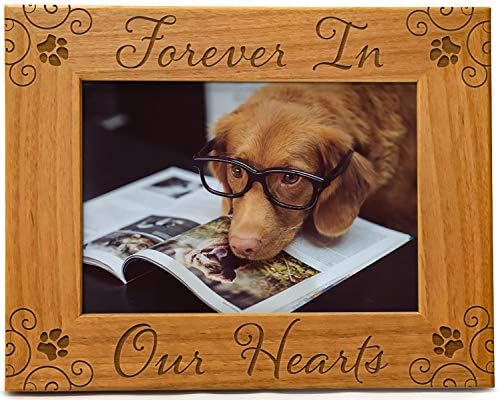 CEDAR CRATE MARKET Forever in Our Hearts Pet Picture Frame Engraved Natural Wood, Fits a 5x7 Horizontal Portrait, Dog Picture Frame, Dog Mom Gifts