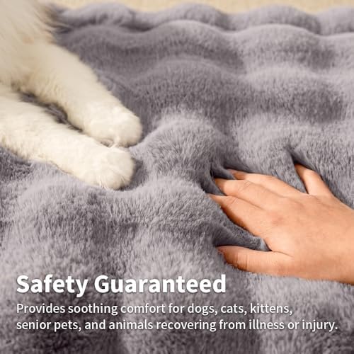 SOMAHE Soft Faux Fur Cat Blanket, Washable, Small 22x18 Dark Gray