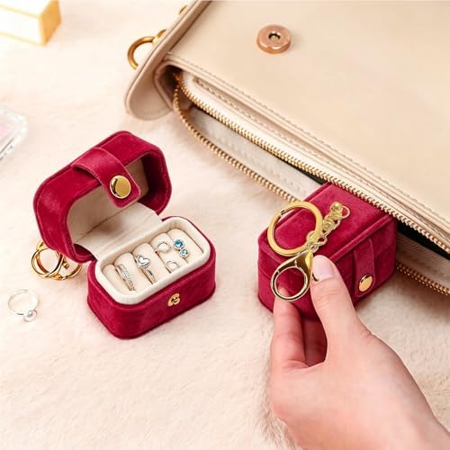 Velvet Dog Collar Ring Bearer Box with Clip-Red