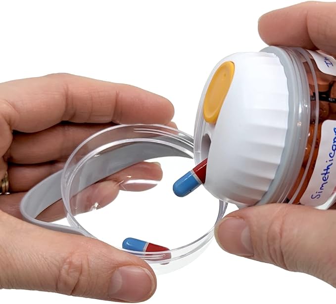 Mini Pill Dispenser Organizer Bottle, Daily Travel Medication Box with Secure Closure (Mini - Pink)