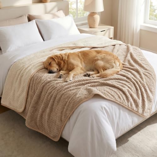 Catalonia Waterproof Dog Blanket, Reversible Leakproof Furniture Protector | Camel Fleece Mat for Small to Large Dogs & Cats, Helps Protect Sofa, Bed & Couch from Liquids, Urine & Messes, 30 x 40 Inches