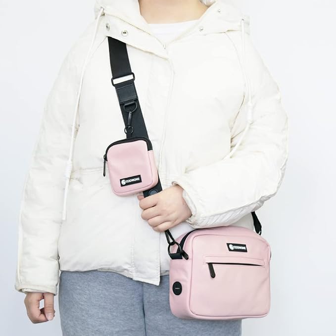 Dog Treat Pouch with Removable Small Pet Training Treat Pouches, Built-in Poop Bag Dispenser, Adjustable Shoulder Strap Cross Body Dog Walking Bag (Pink)