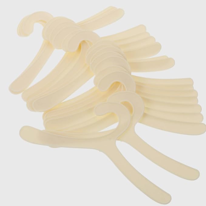 10pcs Plastic Pet Clothing Hangers Lightweight and Bite Resistant Small Hangers for Pet Clothes and Apparel, 19cm White Clothes Rack for Traveling