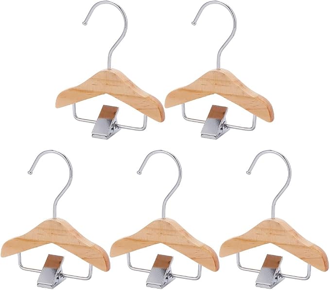 5 Pcs Wood Mini Pet Hanger 4.9x3.9 Pet Clothing Hanger with Clip Hook Miniature Clothes Hangers Tiny Dog Clothes Rack Mini Display Clothing Rack for Bedroom Living Room Shower Supplies