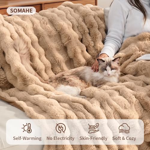 SOMAHE Soft Faux Fur Cat Blanket, Washable, Small 22x18 Latte Coffee