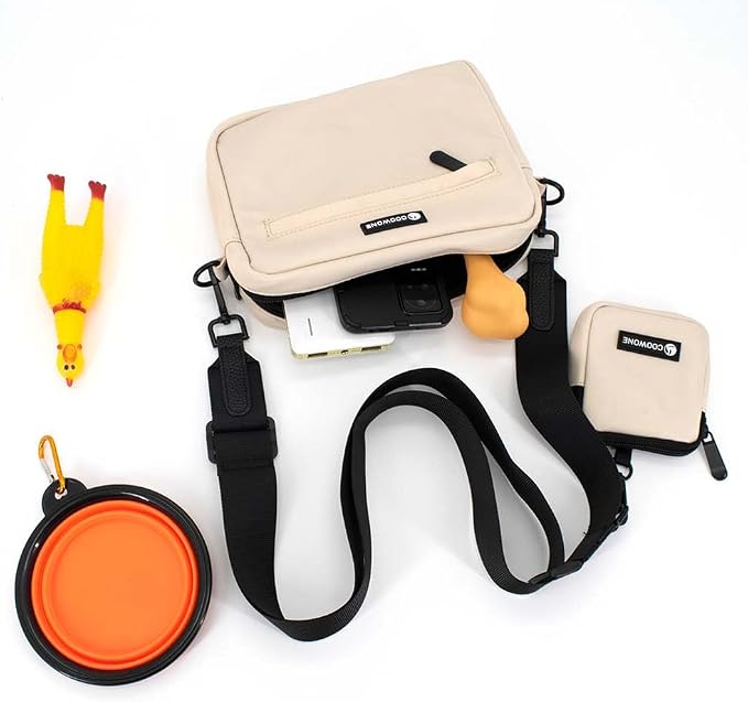 Dog Treat Pouch with Removable Small Pet Training Treat Pouches, Built-in Poop Bag Dispenser, Adjustable Shoulder Strap Cross Body Dog Walking Bag (Beige)