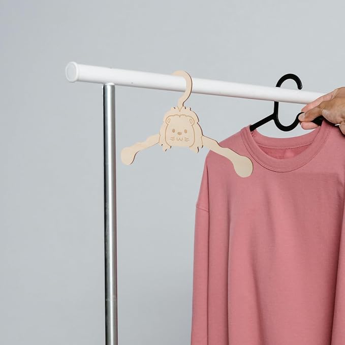 10pcs Wooden Pet Coat Hanger for Puppy Clothes Rack with Cartoon Animal Shape, Beige Small Dog and Cat Clothes Organizer, for Hanging, Drying, and Displaying Pet Apparel