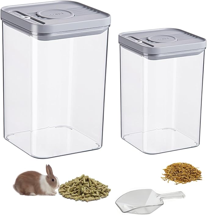 2 Pack Pet Food Storage Containers, 2.6L & 1.6L Small Animal Food Storage Box, Hamsters Treats Container with 1 spoons suitable for cats/hamsters/guinea pigs/rabbits dry food container