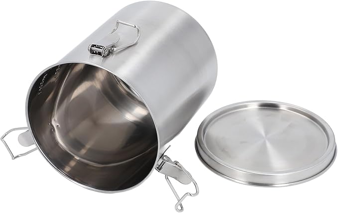 Metal Dog Food Storage Container, Stainless Steel Airtight Pet Food Canister with Lid, Cat Dog Food Holder Bin Cookie Jar Treats Container for Home Kitchen Farmhouse (1600ML)