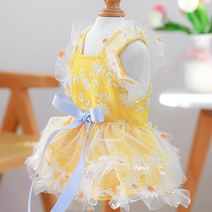 Yellow Small Dog Dress Female with Daisy Pattern Sleeveless Puppy Clothes for Girl Dog Outfit Bow Knot Cat Dresses Summer Pet Sundress Holiday Cat Apparel (Yellow, Large)