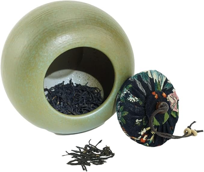 KKEKOS Handmade Green Clay Porcelain Tea Tin Tea Storage Tea Caddy Tea Canister Container Traditional Tea Jar (TYPE2)
