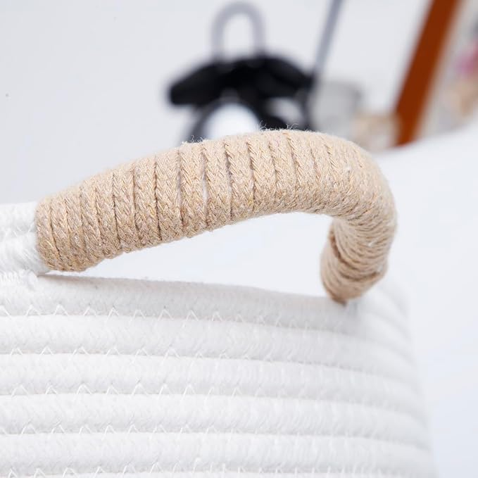 Cotton Rope Doy Toy Basket Woven Pet Storage Bin With Fluffy Paw Print, Large Pet Toy Organizer, White Chew Proof Dog Toy Box for Dog Accessories, Blankets, Leashes