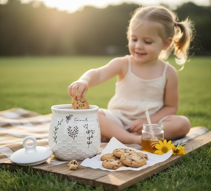 Young's Inc Honey Bee Ceramic Cookie Jar with Lid, Farmhouse Kitchen Storage Canister for Cookies, Treats,Coffee,Tea,Snacks,7.8 Inch Sweet Bee Decor Rustic Kitchen Container
