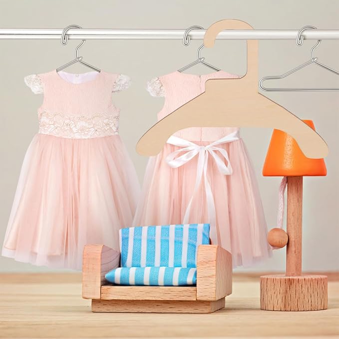 5pcs Wood Clothing Hanger for Pet Clothes, 6.3 Inch Wooden Rack | Lightweight Non Skid Holder, Firmly Fixes Garments, Travel Use and Drying, for Dog Puppy Cat Apparel