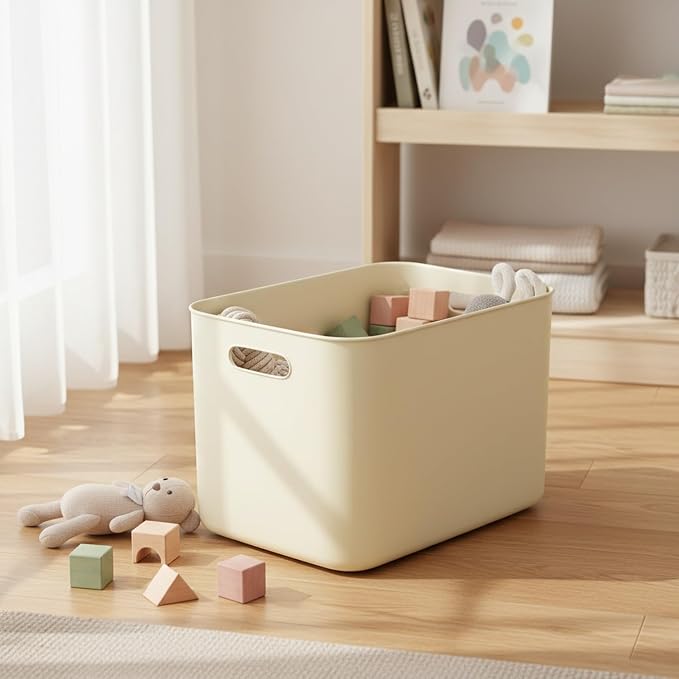 Dog Shaped Storage Bin with Lid and Handle, Decorative PP Plastic Organizer Box for Home, Office, and Craft Supplies