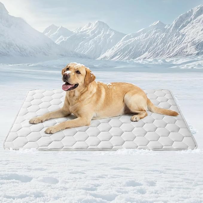 Dog Cooling Mat for Large Dogs,Washable Self Cooling Pet Pad with Non Slip Bottom,Portable Ice Silk Cooling Bed for Medium Large Dogs,Foldable Cooling Blanket for Indoor Outdoor Crate Use(Grey-M）