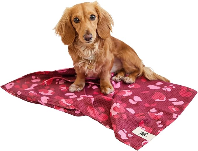 Dock & Bay Pet Towel - Super Absorbent & Quick Drying Dog Towels with Bag - 100% Recycled - Pink Paws, Medium (90x50cm, 35x19)