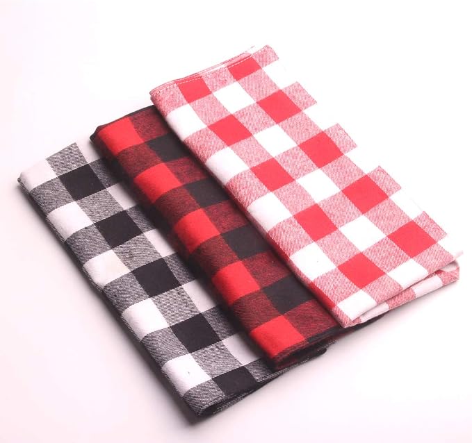 YAKA Pet Dog Bandana Triangle Bibs Scarf, Double-Cotton Plaid Printing Kerchief Set Accessories for Small and Medium Dog (Small/Neck Circumference suitable8.6-15inch, Red and Black lattices)