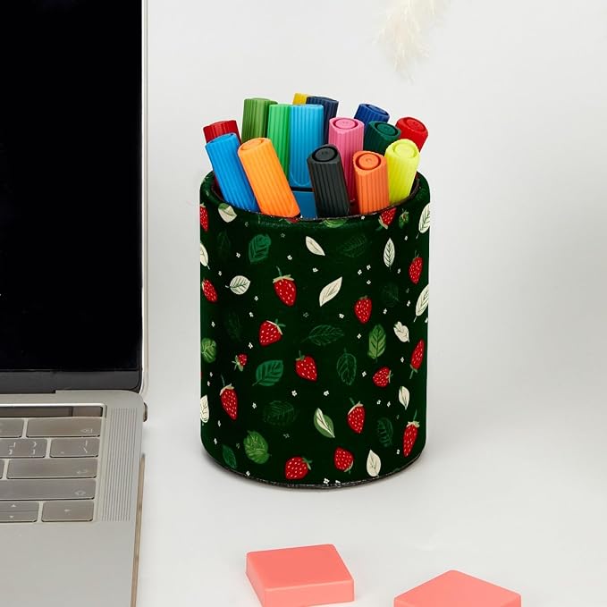 Strawberry Pen Holder, Pencil Cup Marker Brush Holder Desk Storage Case, Desktop Organizer for School Office Home Supplies