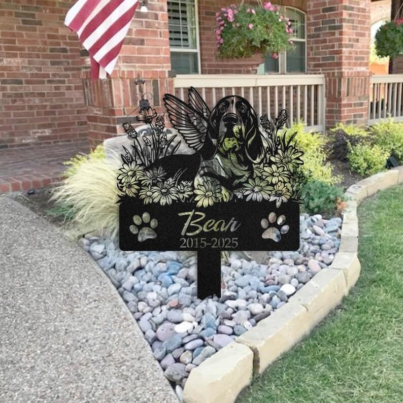 Personalized Basset Hound Memorial Stake, Pet Loss Garden Tribute Gift