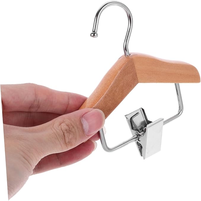 Wooden Pet Clothes Hanger Rack Multi-Purpose Dog Cat Clothing Clip Hanger Lightweight Design for Hanging Pet Apparel for Closet Indoor Drying