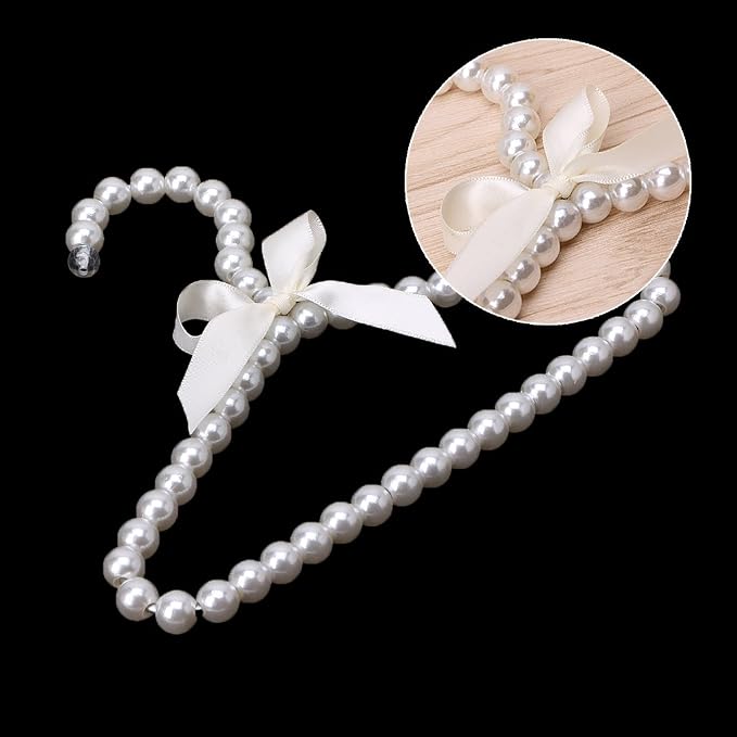 Fashion Pearl Bow Clothes Clothing Hanger for Pet Dog for Storage Bags for Clothes Under Bed