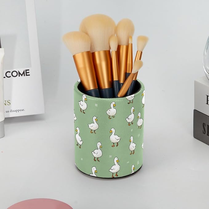 Cute Duck Pen Holder, Pencil Cup Marker Brush Holder Desk Storage Case, Desktop Organizer for School Office Home Supplies
