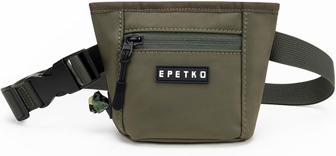 Dog Treat Pouch, Powerful Magnet Closure Device Dog Training Treat Bag Large Capacity Pet Treat Pouch with Poop Bag Dispenser Treat Bag for Dog Training with Metal Waistband Clip (Green)