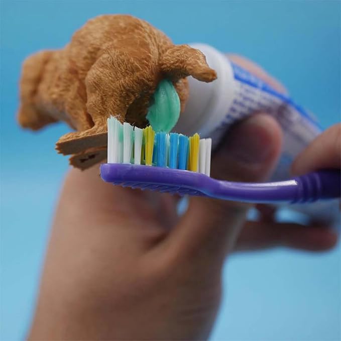 Creative Golden Retriever Puppy Toothpaste Dispenser, Dog Themed Toothpaste Holder, Fun Novelty Gift for Dog Lovers, Perfect Bathroom Accessory