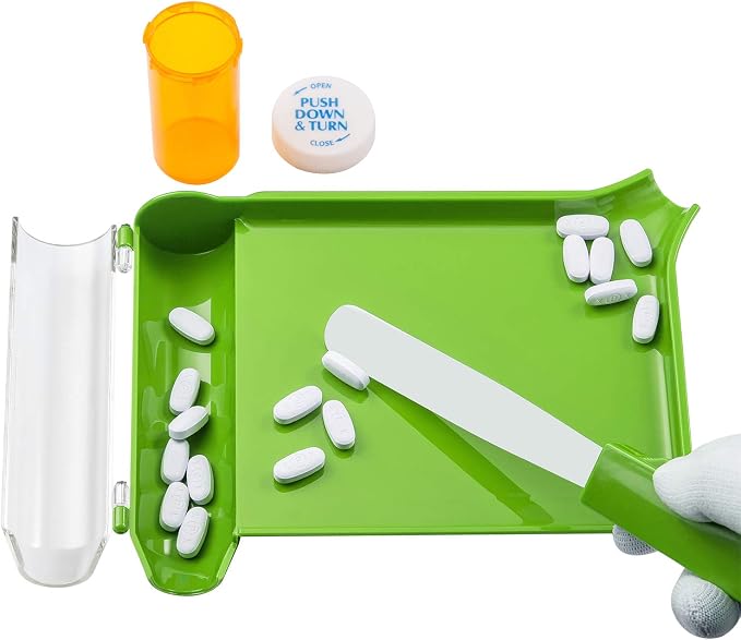 Medarchitect Right Hand Pill Counting Tray with Spatula, Light Green | Dual-channel food-grade surface made without BPA, with hooked plastic handle for sanitary tablet sorting
