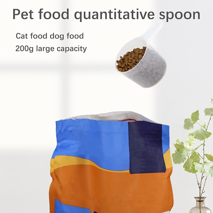 ZWMBYN Dog and Cat Food Storage Container 6L, Cute Pet Food Storage Containers with Lids Airtight, Metal Cat Food Bin with Measuring Cup, Cat Food Can Covers Lids and Spoons, Cat Mouse Toys, White