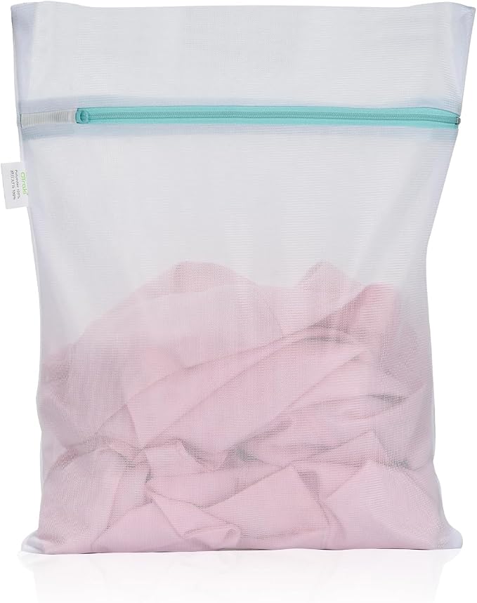 OTraki Mesh Laundry Bag for Delicates 12x16 inch Small Laundry Wash Bags for Washing Machine with Reinforced Zipper for Delicates Bra Socks Underwear, Don't Drying, Melting 140-176℉ White | for Washing Machine with Reinforced Zipper for Delicates Bra S...