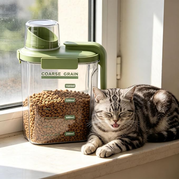 Sturdy ABS Pet Holder with Sealed Construction for Freshness and Comfortable Carry Handle Portable Pet Treat Holder
