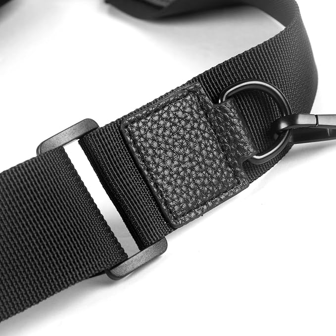 Dog Treat Pouch with Removable Small Pet Training Treat Pouches, Built-in Poop Bag Dispenser, Adjustable Shoulder Strap Cross Body Dog Walking Bag (Black)